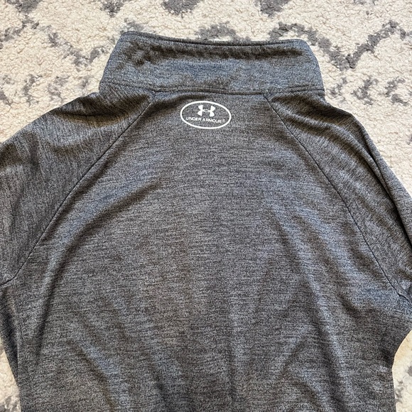 Under Armour and Adidas Women Top Lot - Picture 5 of 9